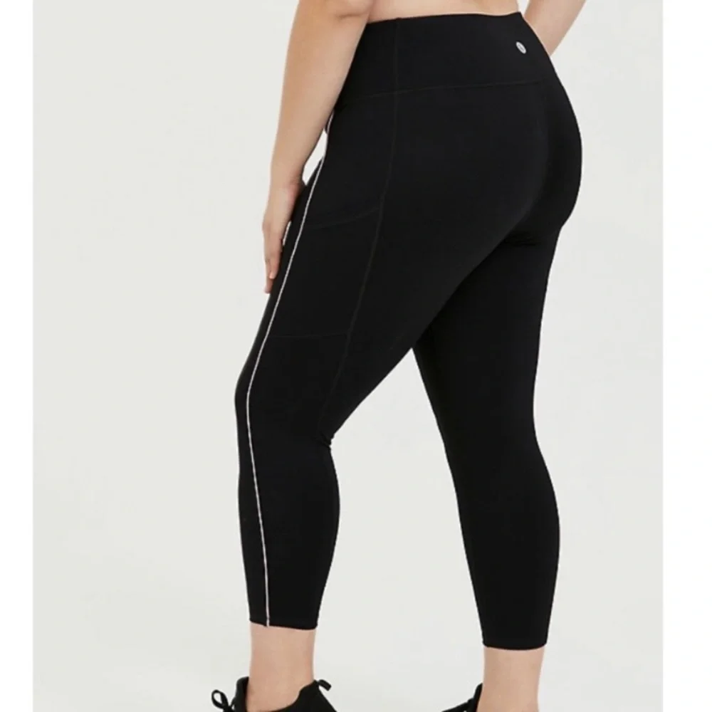 Torrid active set - Picture 8 of 10
